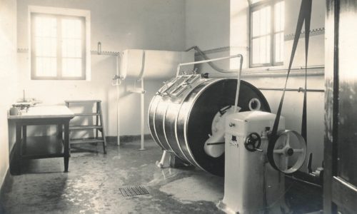 Maschinen zur Milchverarbeitung